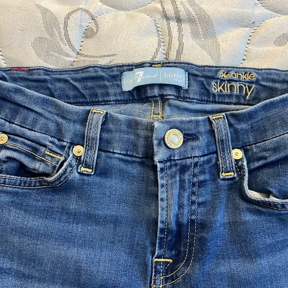 7 for all mankind skinny jeans - Picture 3 of 3